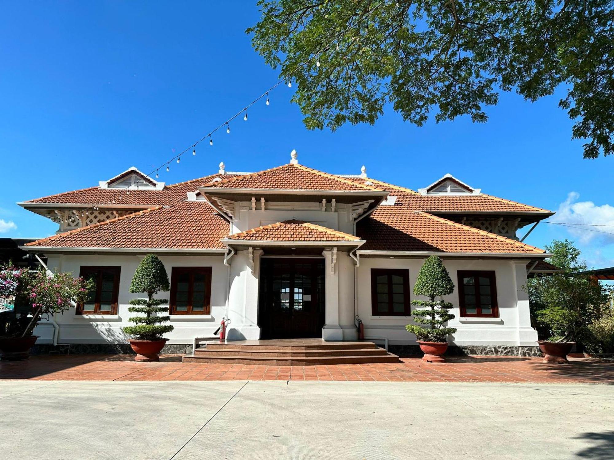 Chuong Duong Hotel My Tho Dış mekan fotoğraf
