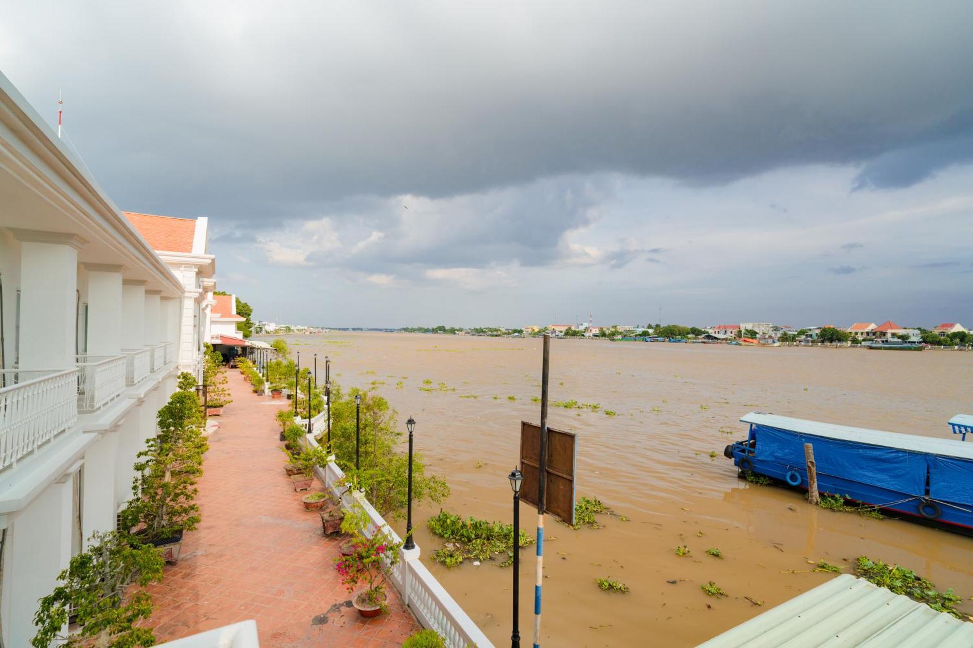 Chuong Duong Hotel My Tho Dış mekan fotoğraf
